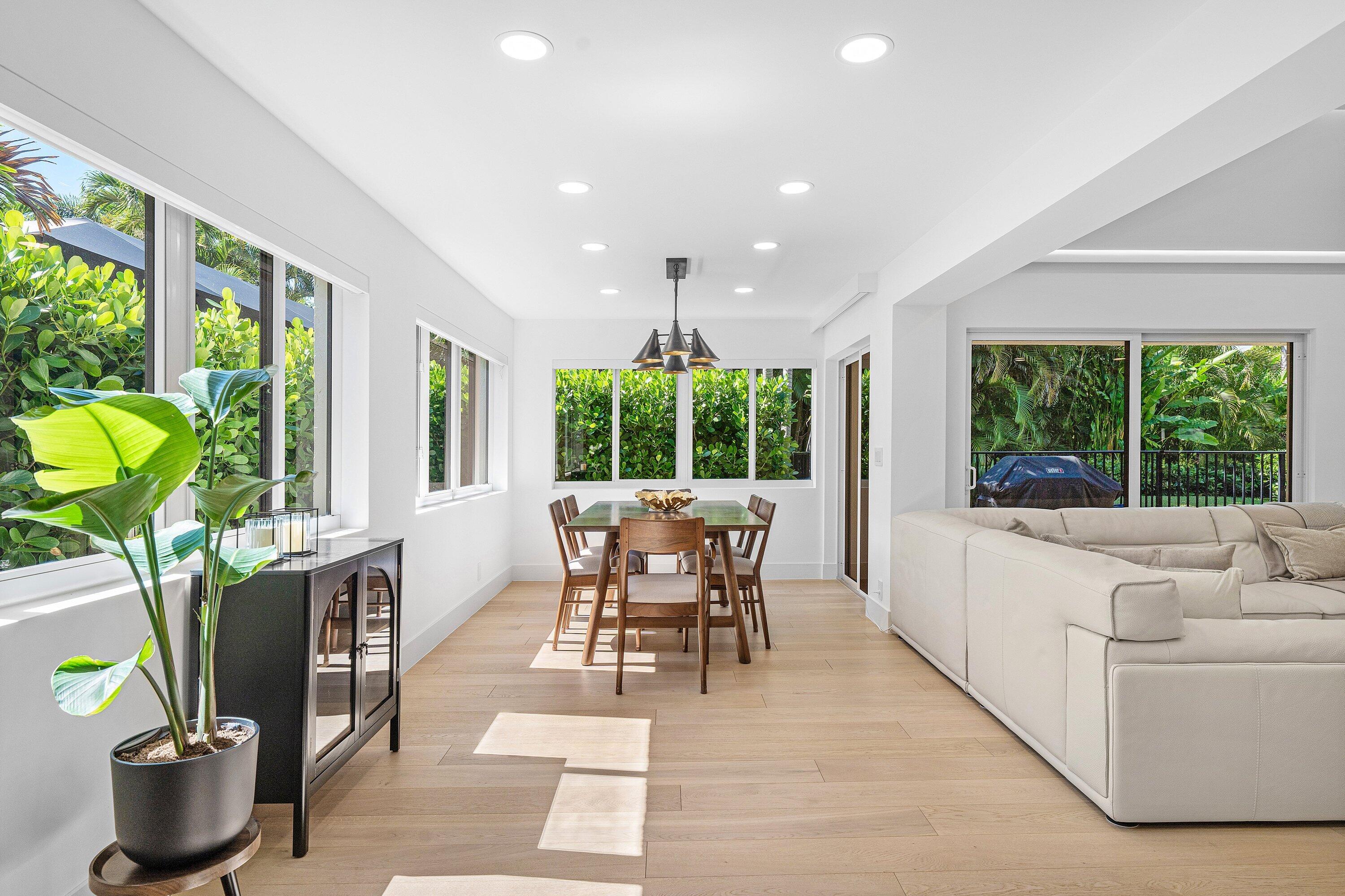 16 Little Pond Road