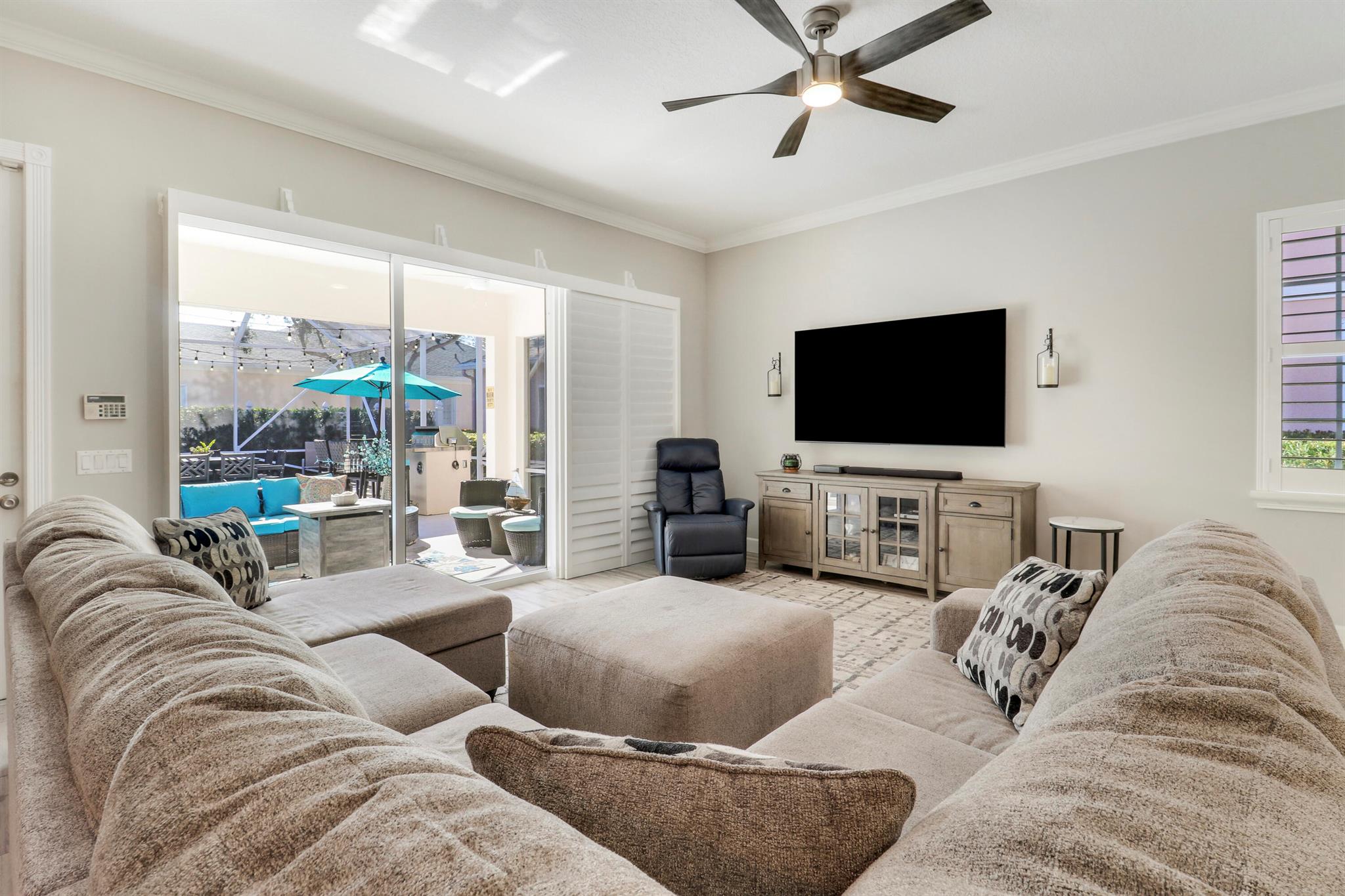 CAMBRIDGE AT ABACOA - Residential