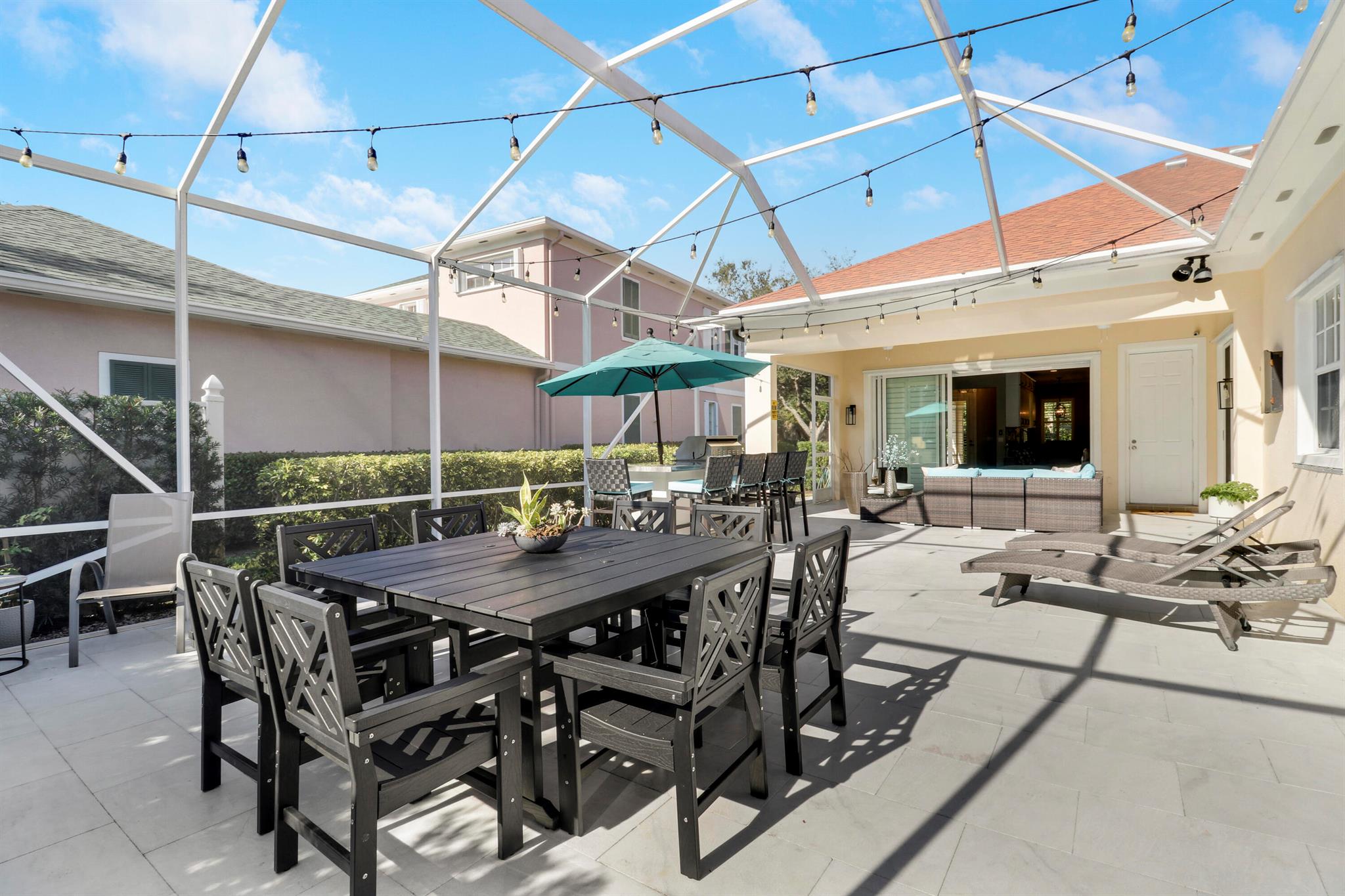 CAMBRIDGE AT ABACOA - Residential