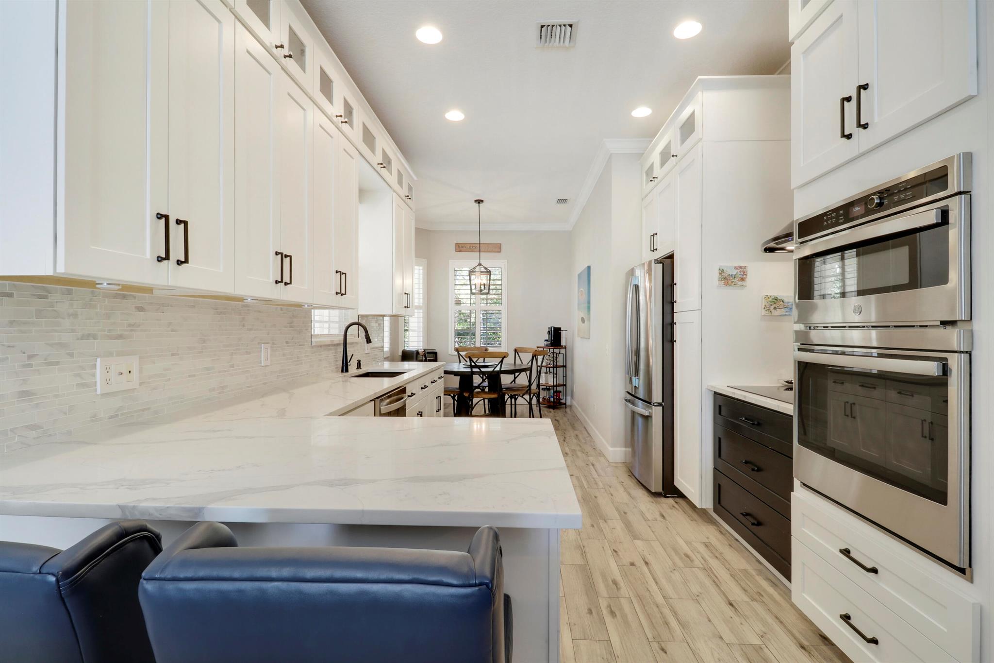 CAMBRIDGE AT ABACOA - Residential