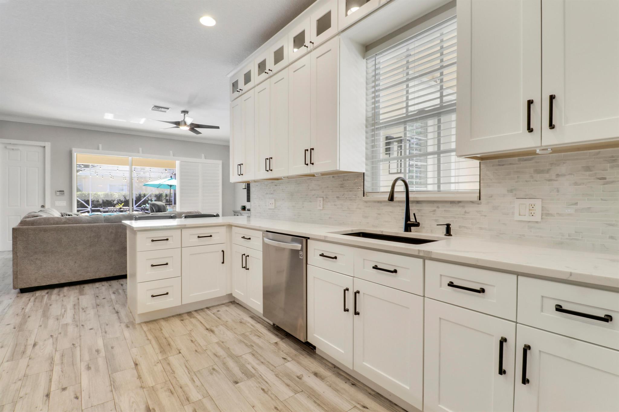 CAMBRIDGE AT ABACOA - Residential