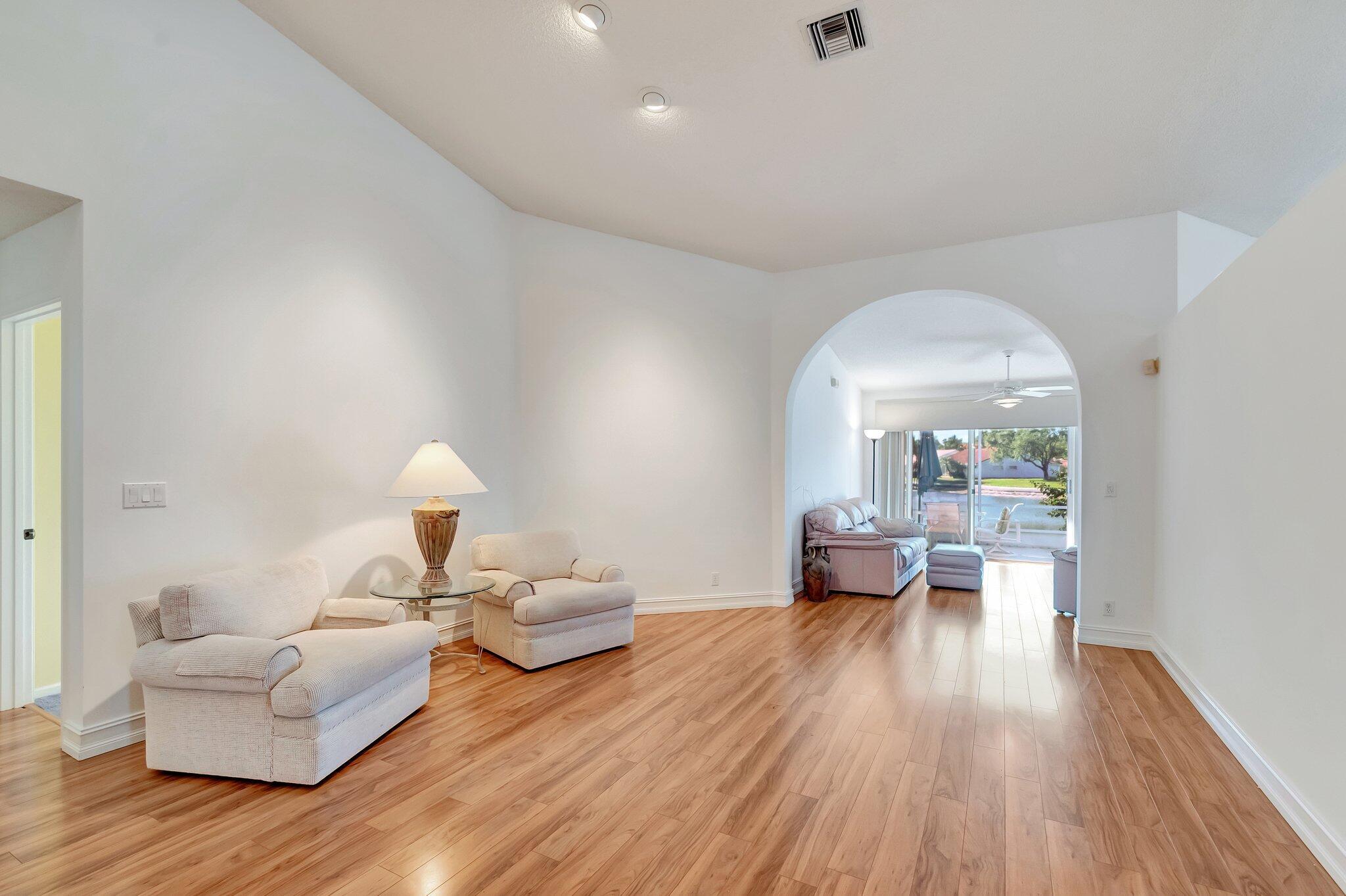 9743 Harbour Lake Circle