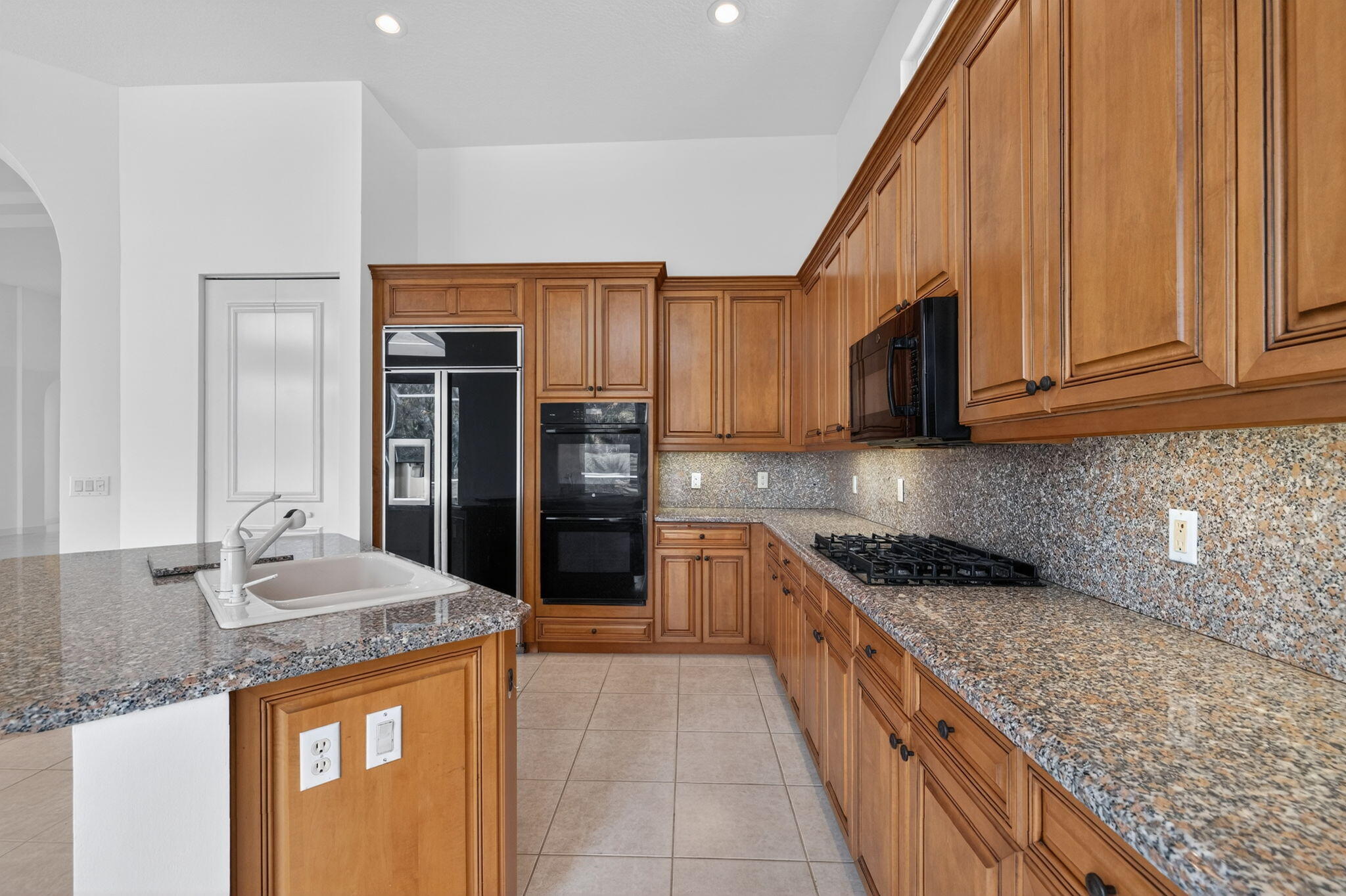 NORTH OAKS - Residential