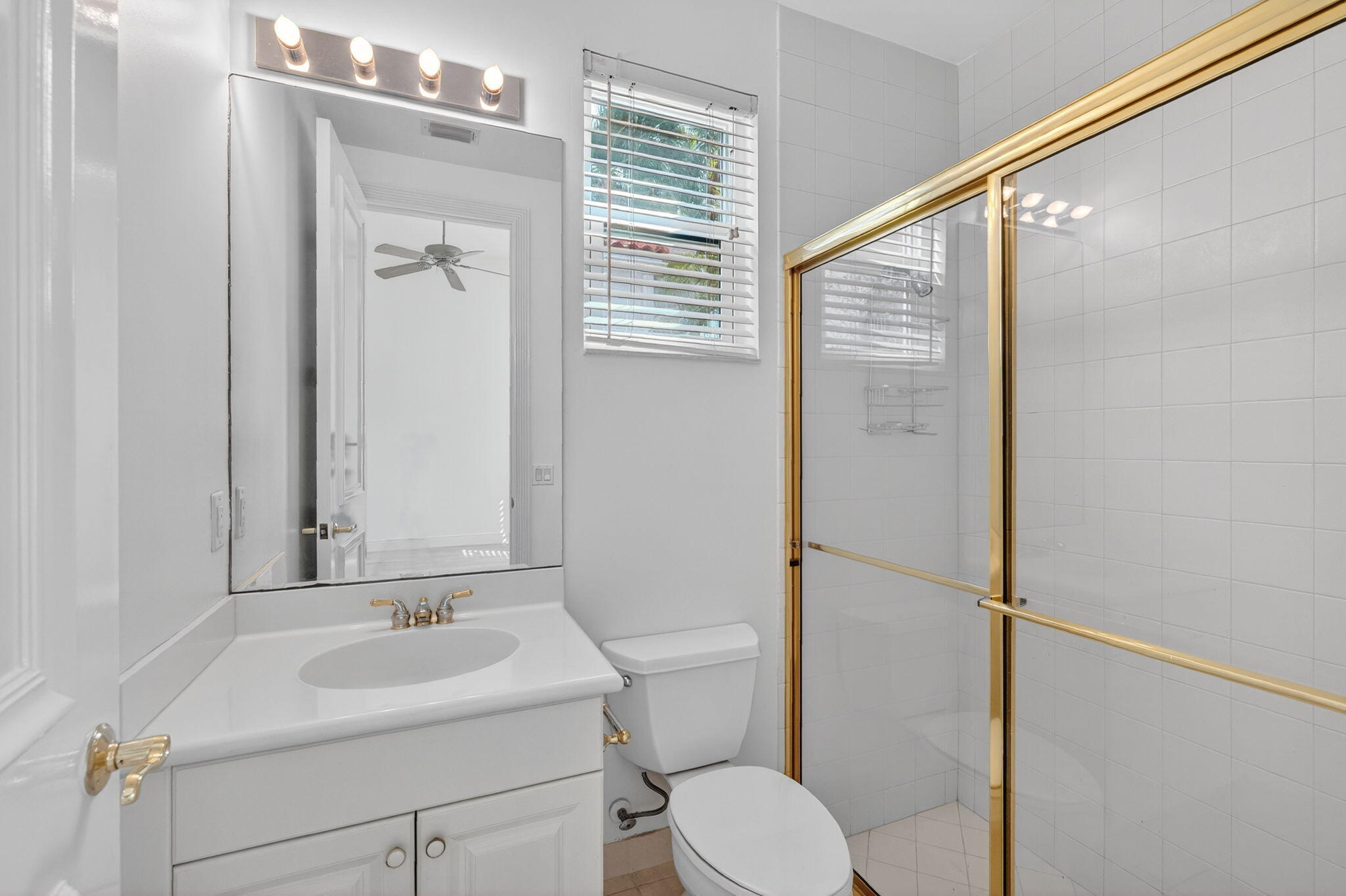 NORTH OAKS - Residential