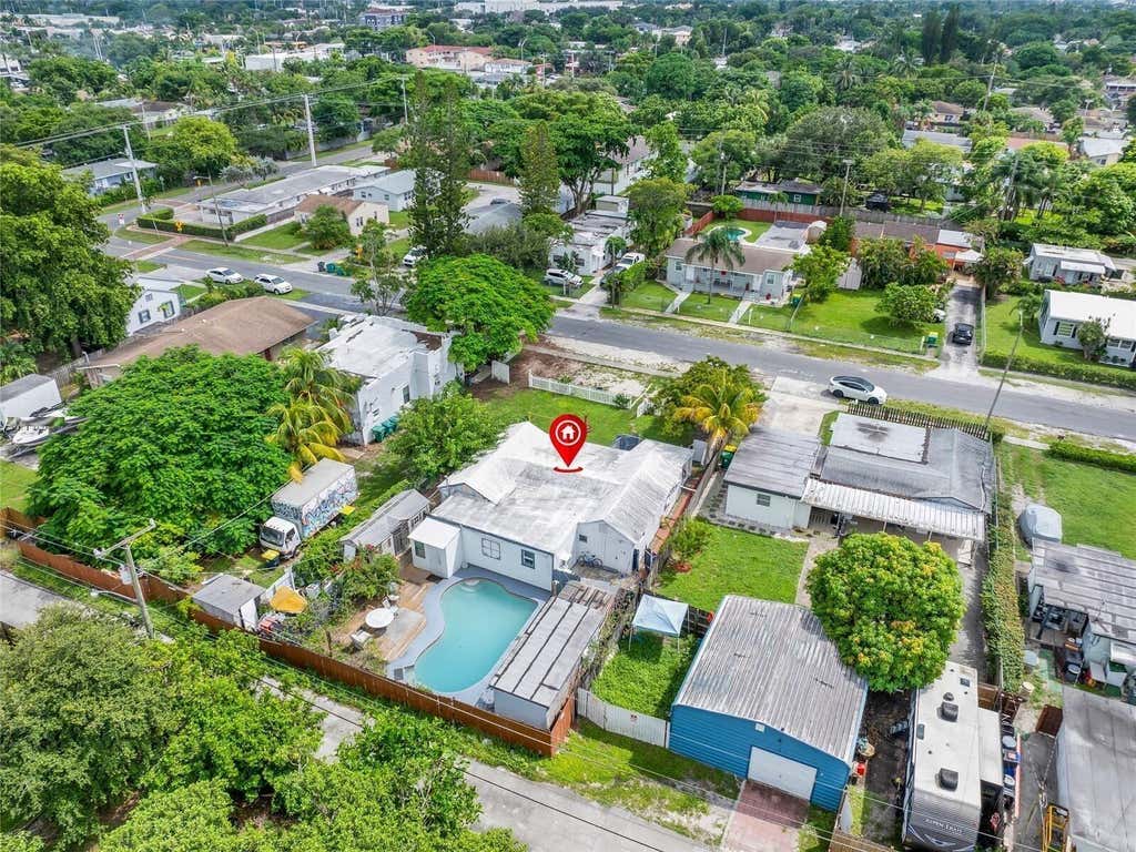 Photo of 230 SW 14th Street, Dania Beach, FL 33004 (MLS # B26058623)