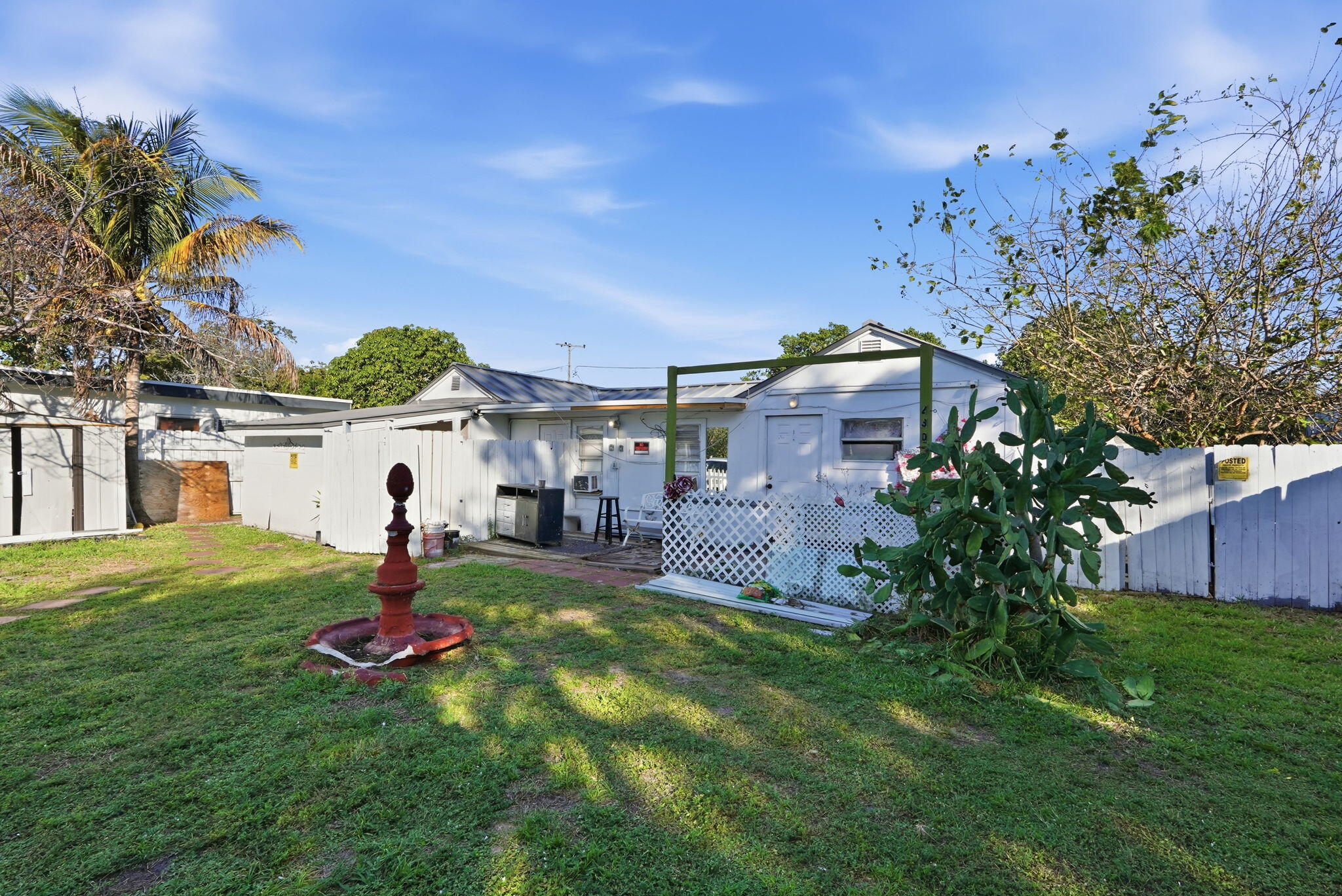 230 SW 14th Street