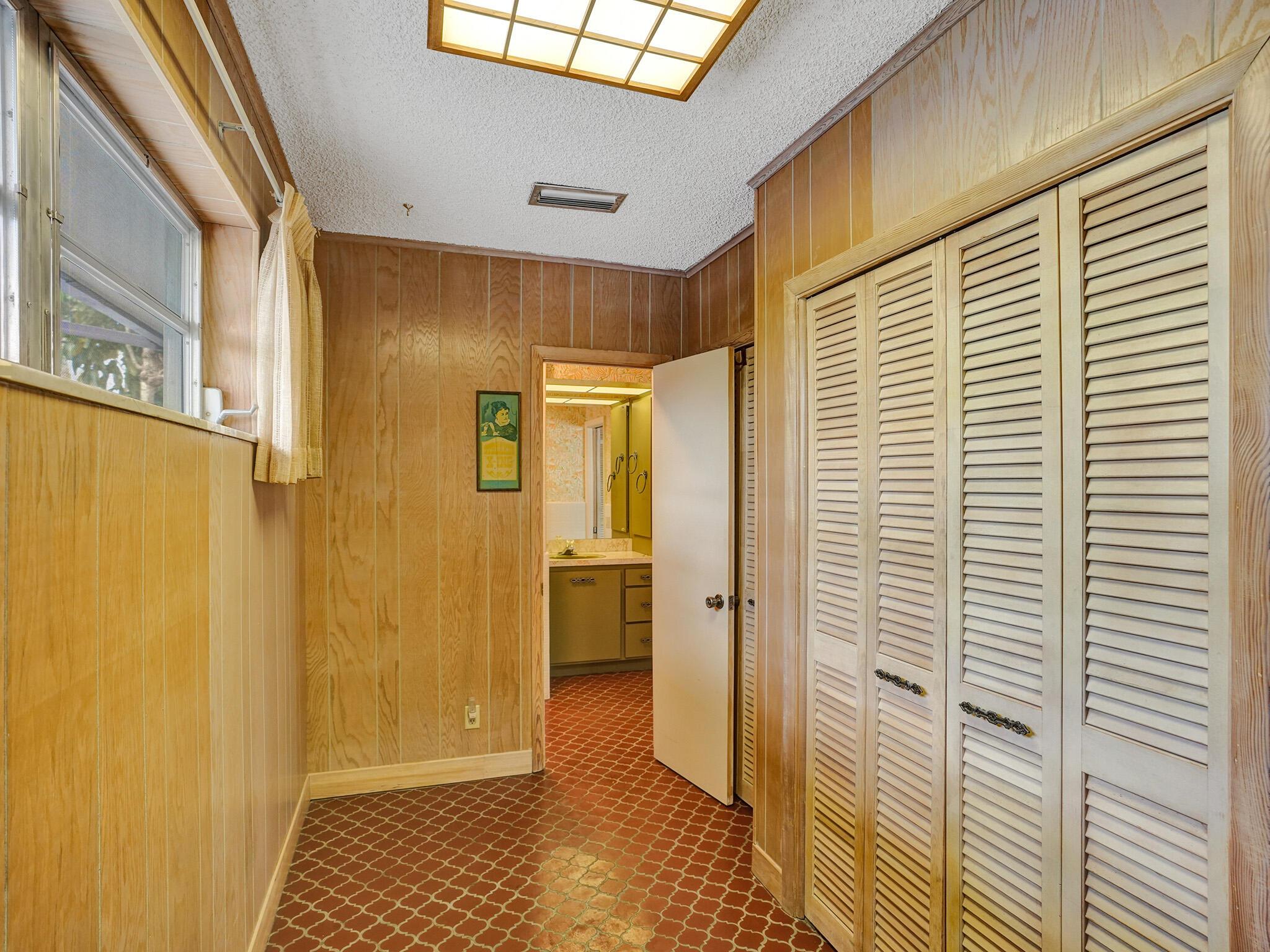 HOLLYWOOD HILLS NORTH SEC - Residential