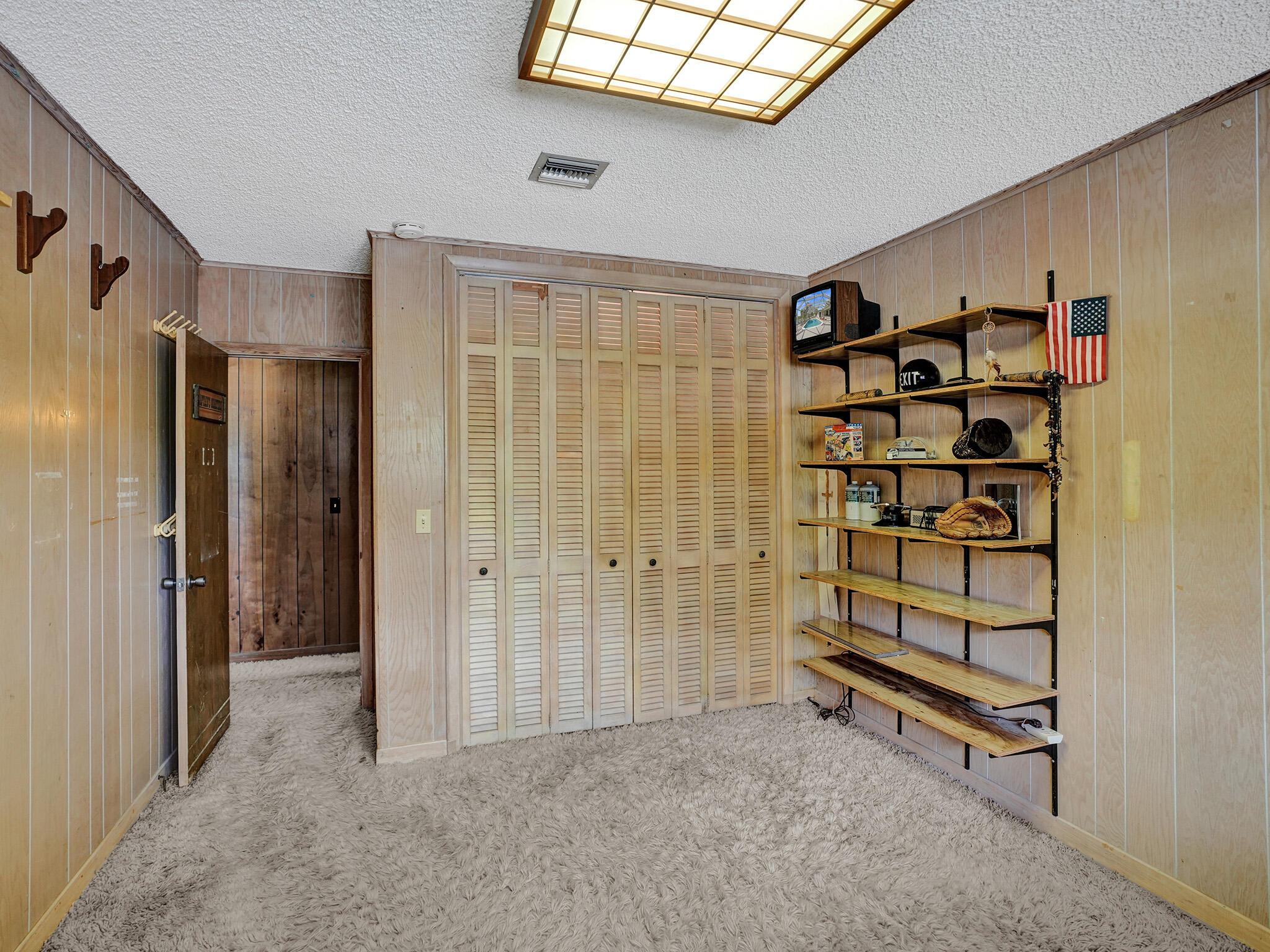 HOLLYWOOD HILLS NORTH SEC - Residential