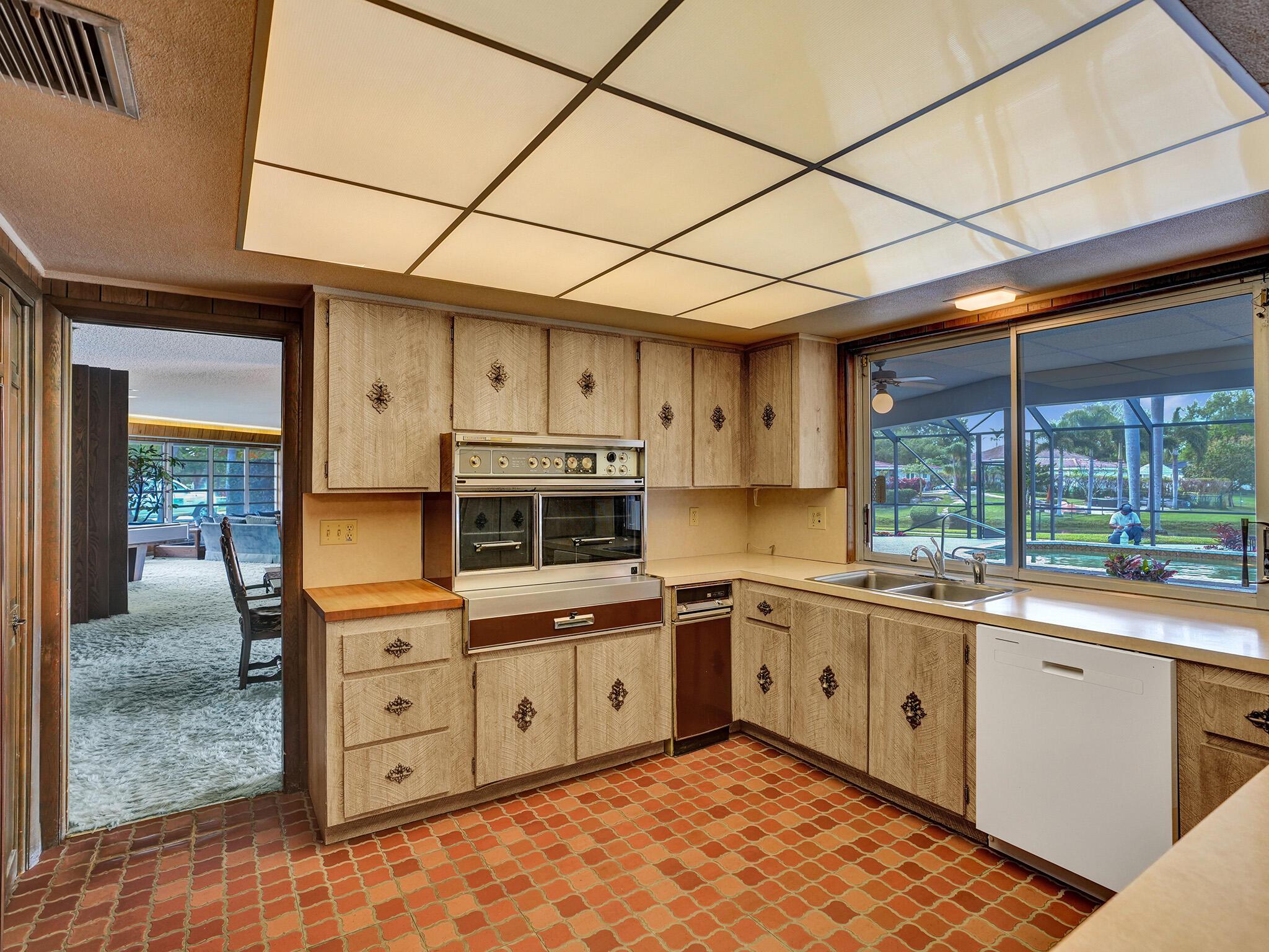 HOLLYWOOD HILLS NORTH SEC - Residential