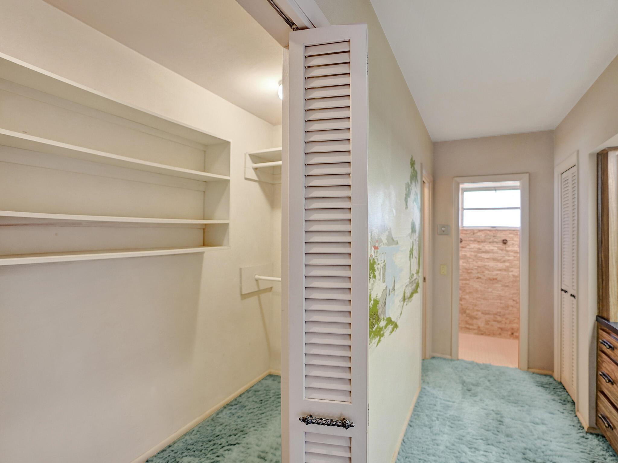 HOLLYWOOD HILLS NORTH SEC - Residential