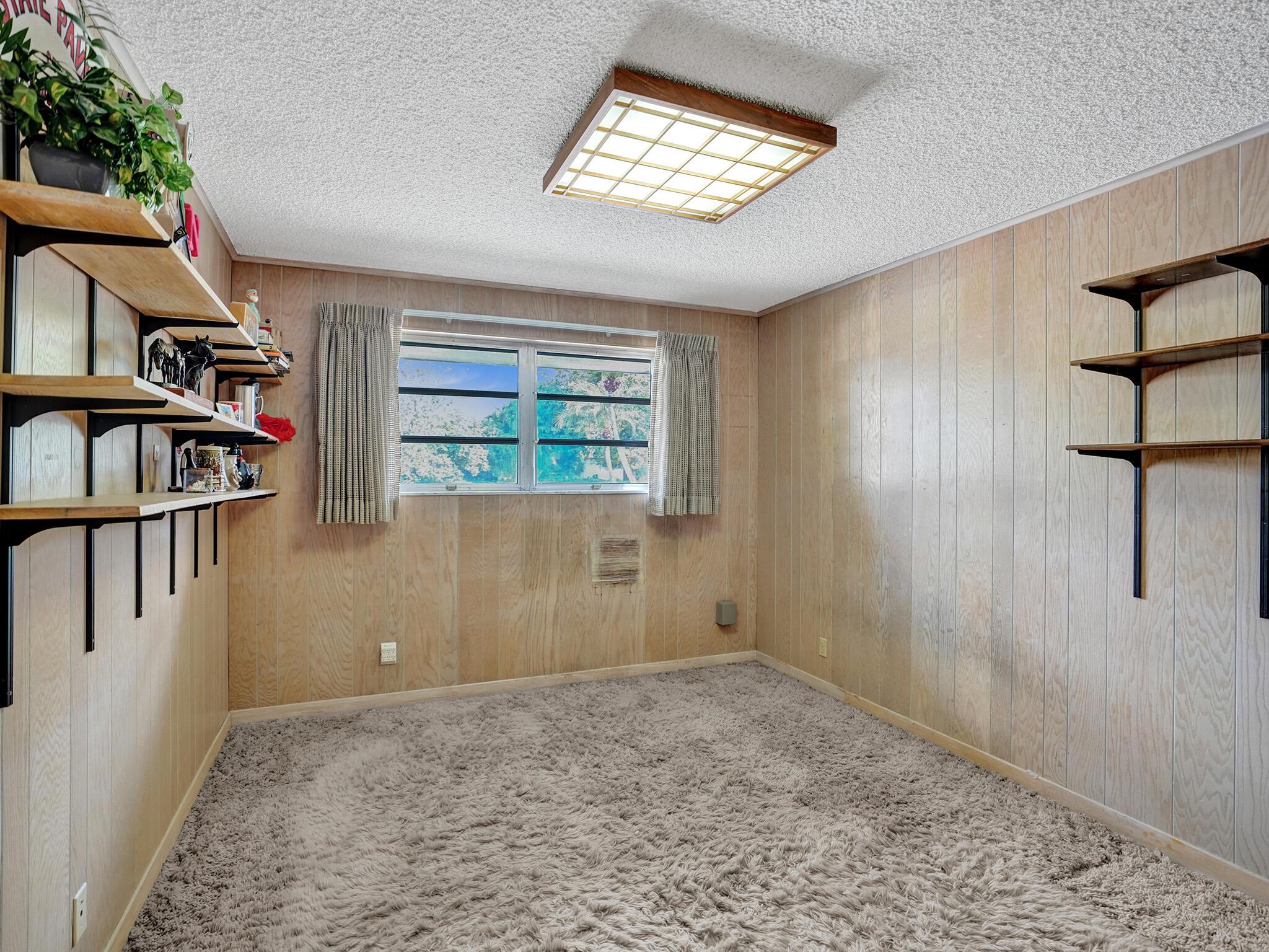 HOLLYWOOD HILLS NORTH SEC - Residential