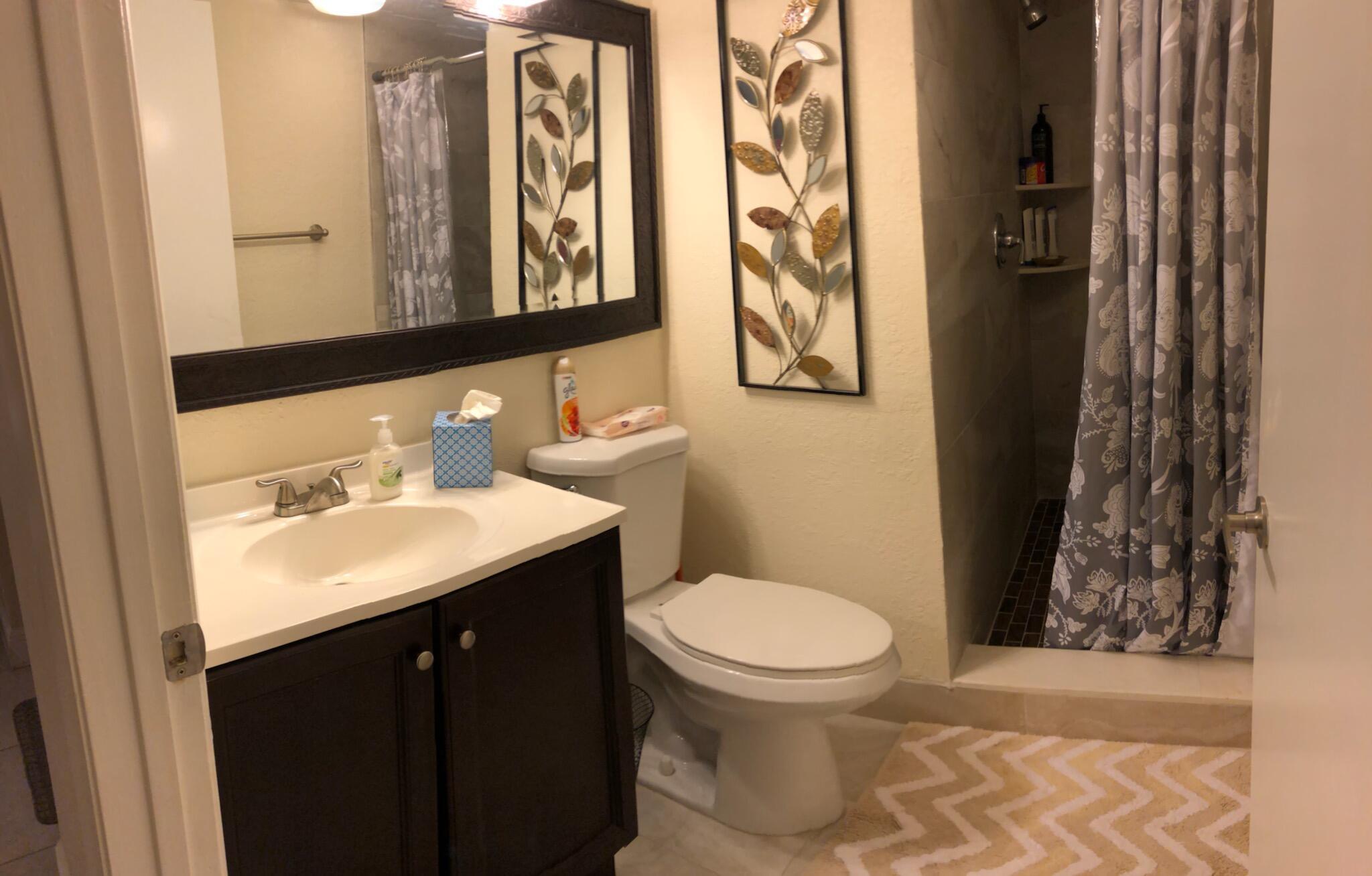 ISLE OF SANDALFOOT CONDO - Residential Lease