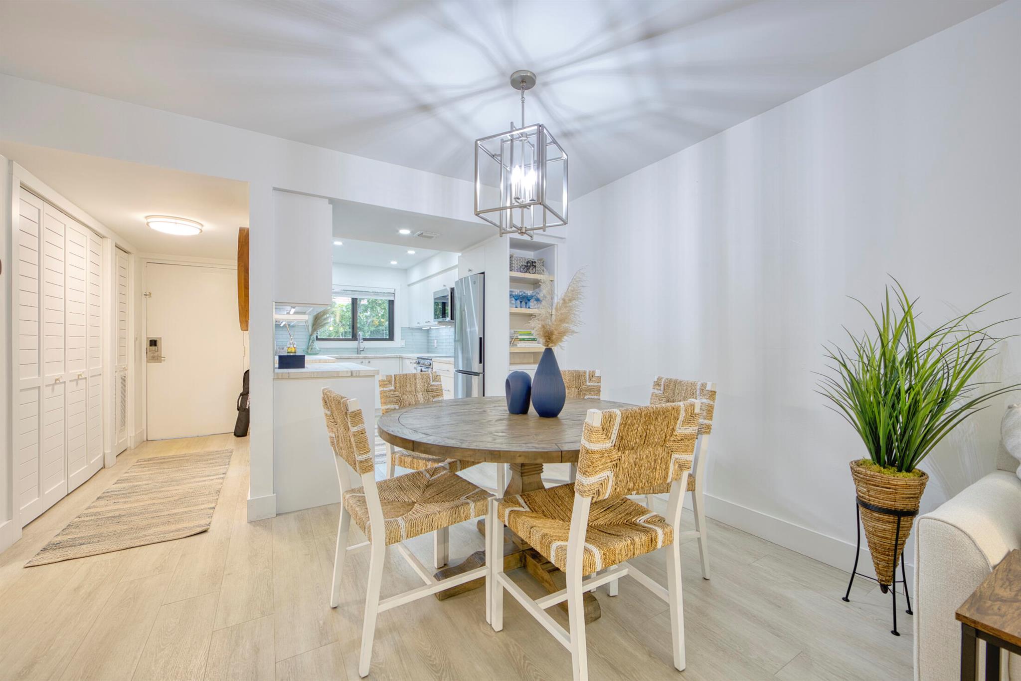 JUNO SHORES - Residential