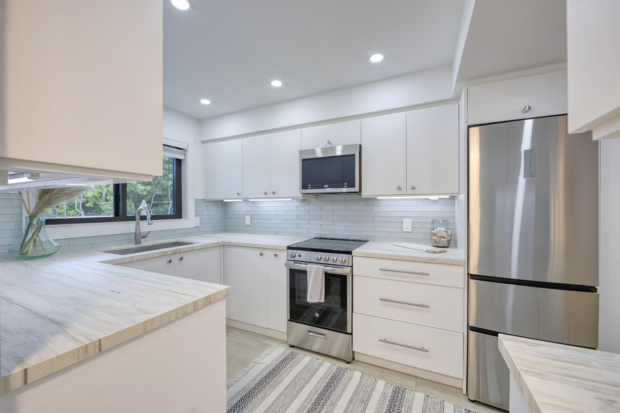 JUNO SHORES - Residential