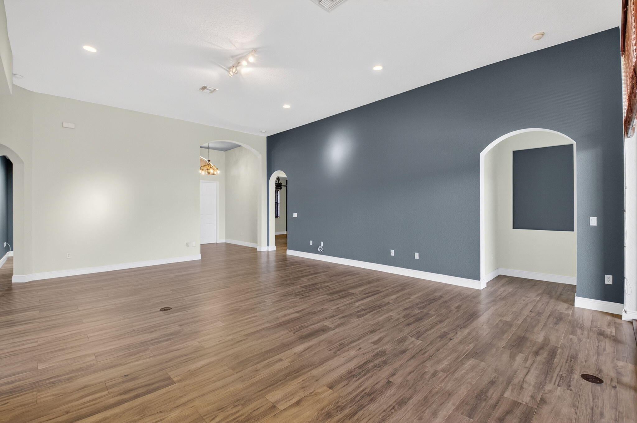 TIVOLI RESERVE - Residential