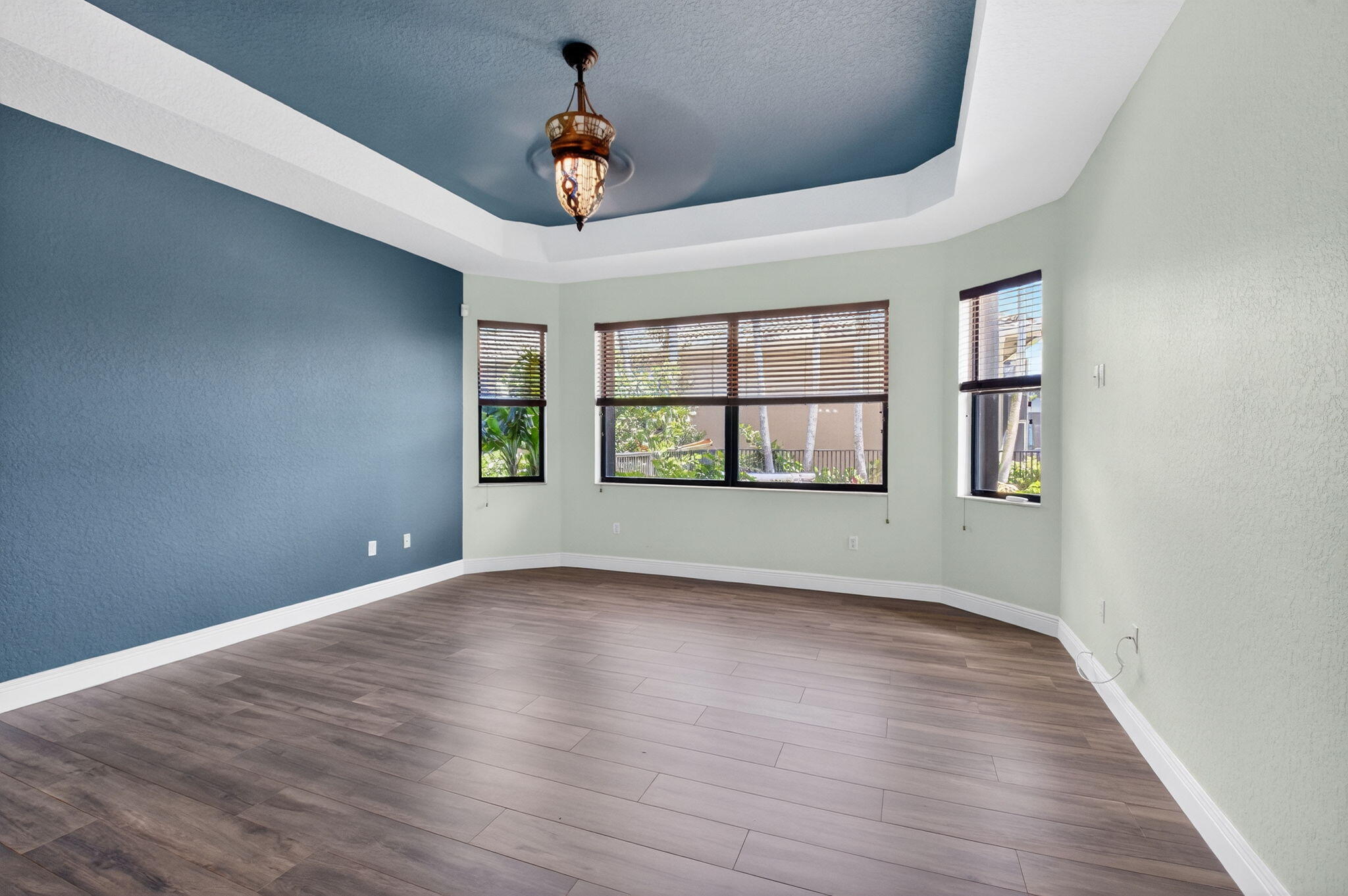 TIVOLI RESERVE - Residential