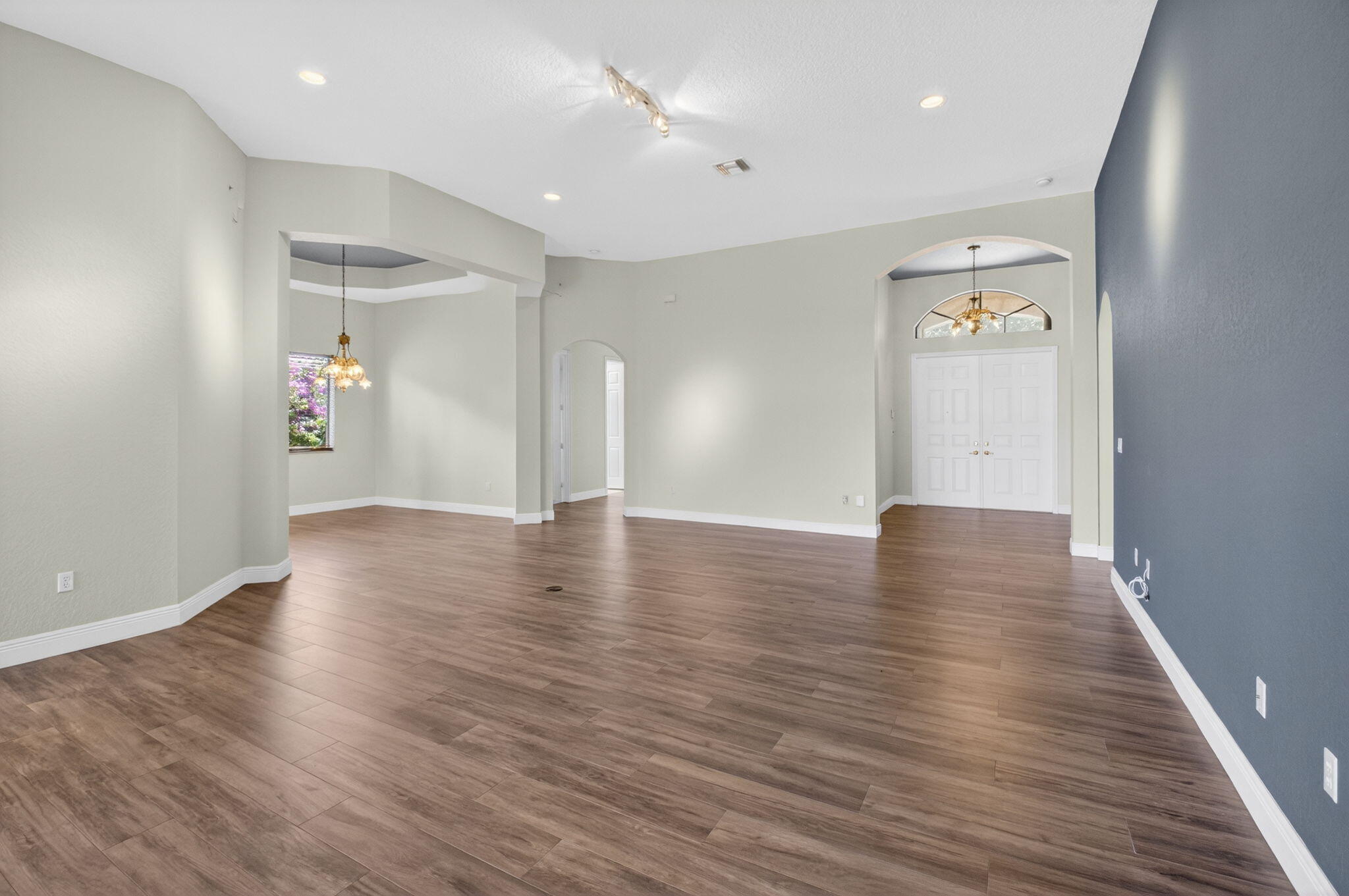 TIVOLI RESERVE - Residential