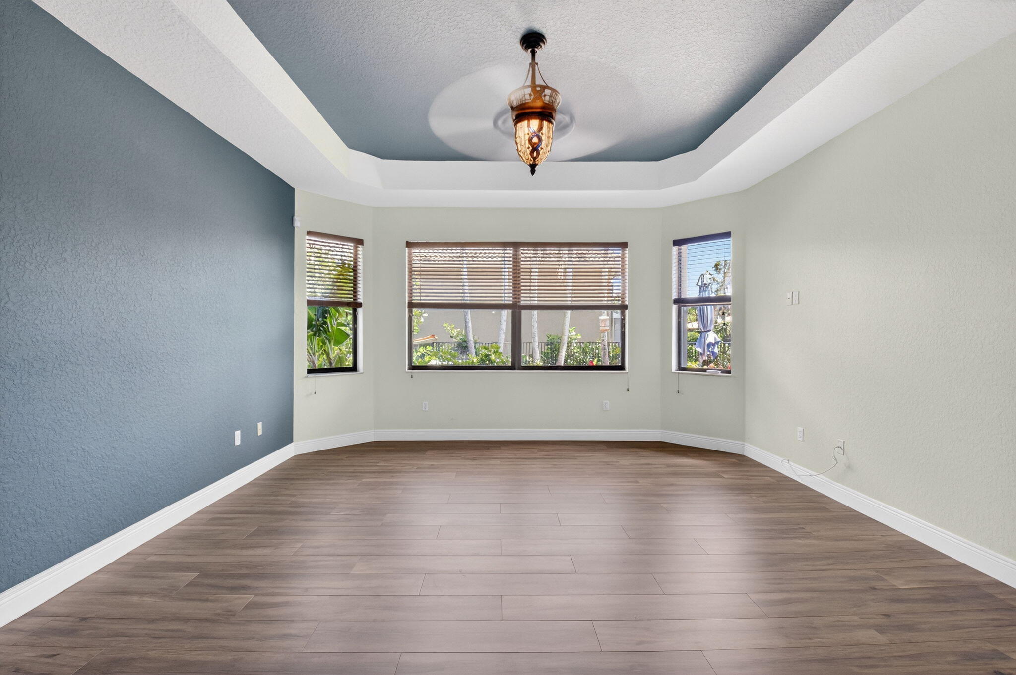 TIVOLI RESERVE - Residential