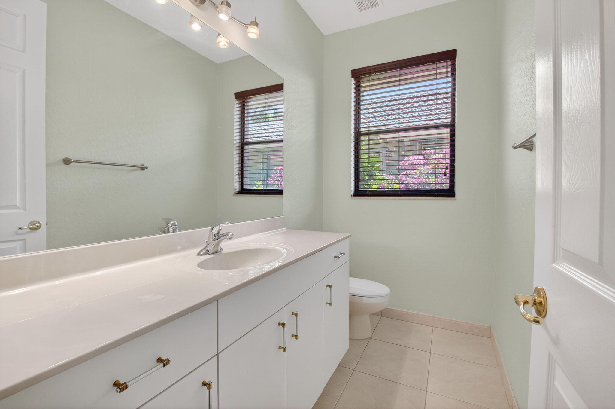 TIVOLI RESERVE - Residential