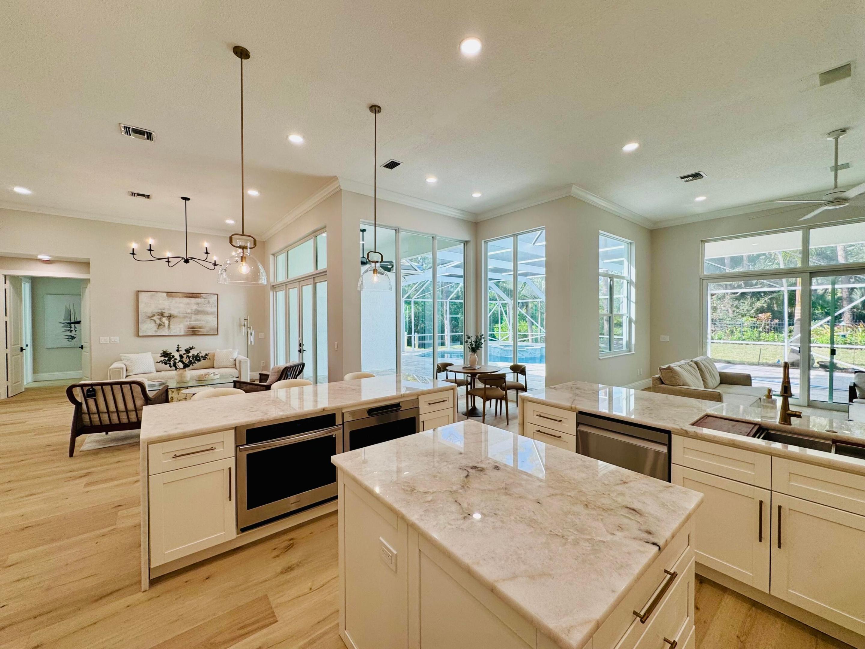 JUPITER RIVER ESTATES - Residential