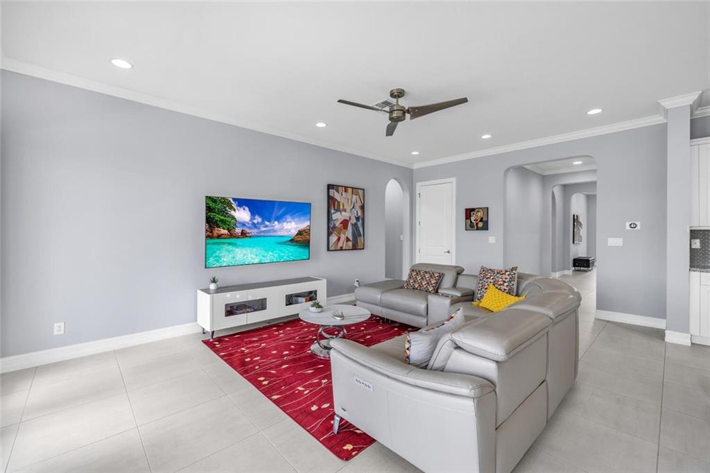 Bruschi Prop 180-105 B - Residential