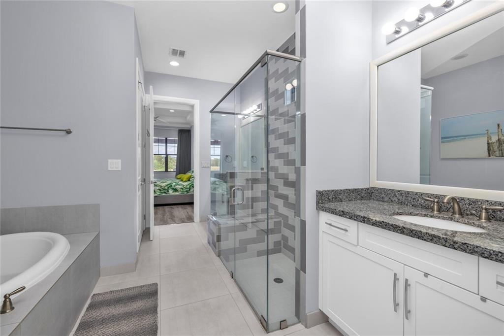 Bruschi Prop 180-105 B - Residential