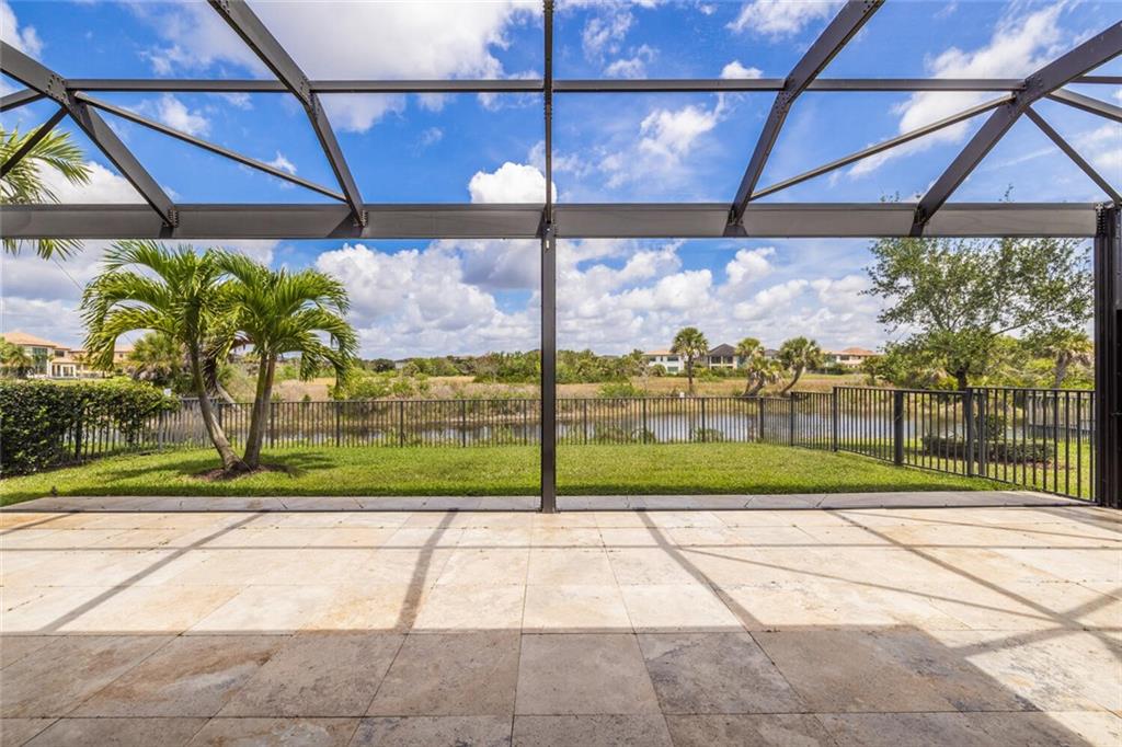 Bruschi Prop 180-105 B - Residential