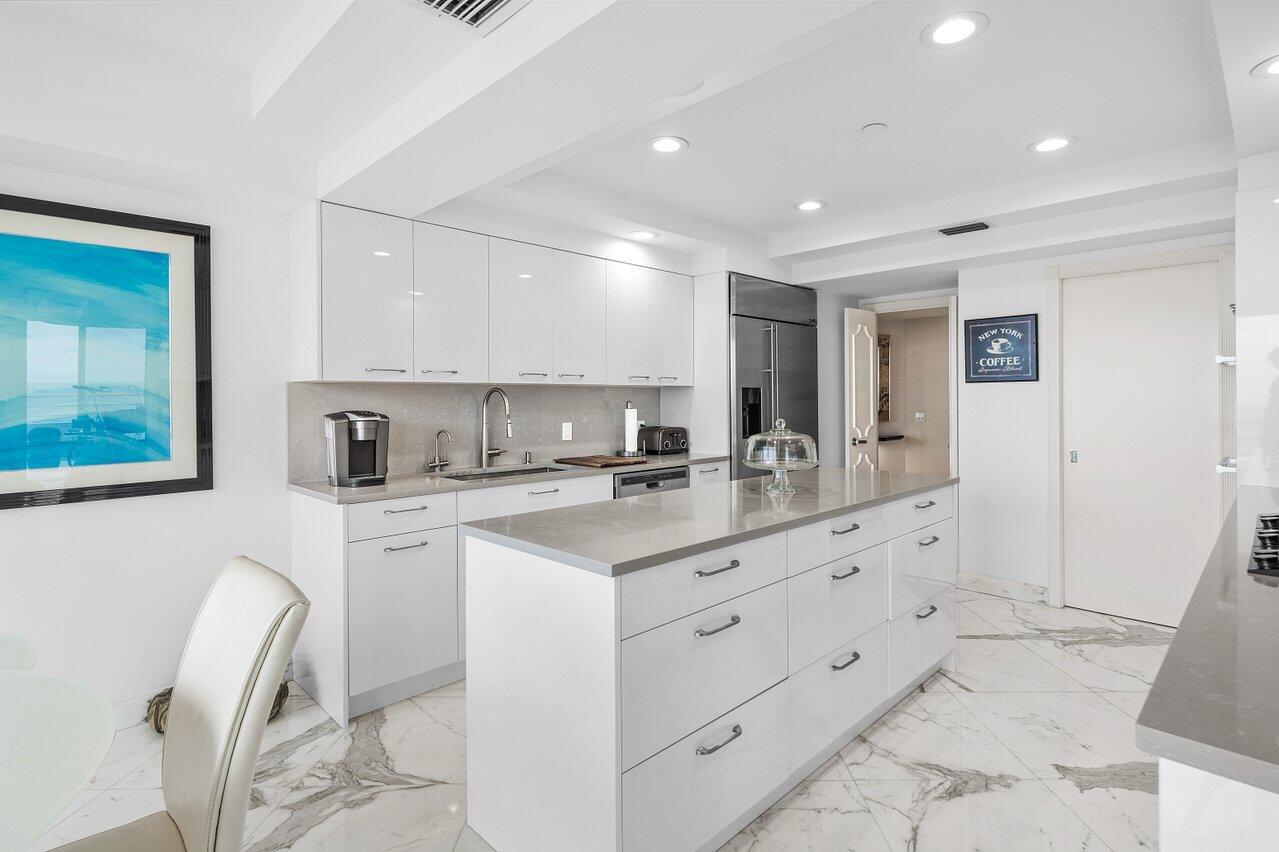 Sea Ranch Club of Boca - Residential