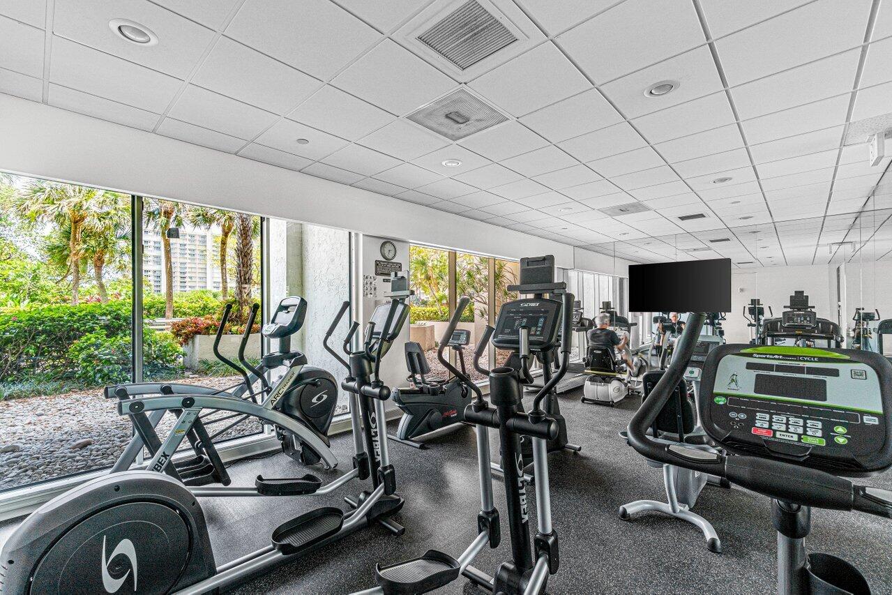 Sea Ranch Club of Boca - Residential