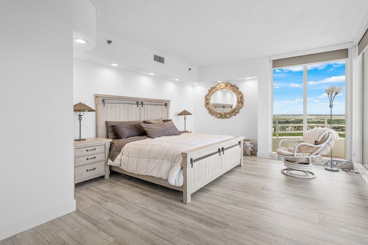 Sea Ranch Club of Boca - Residential