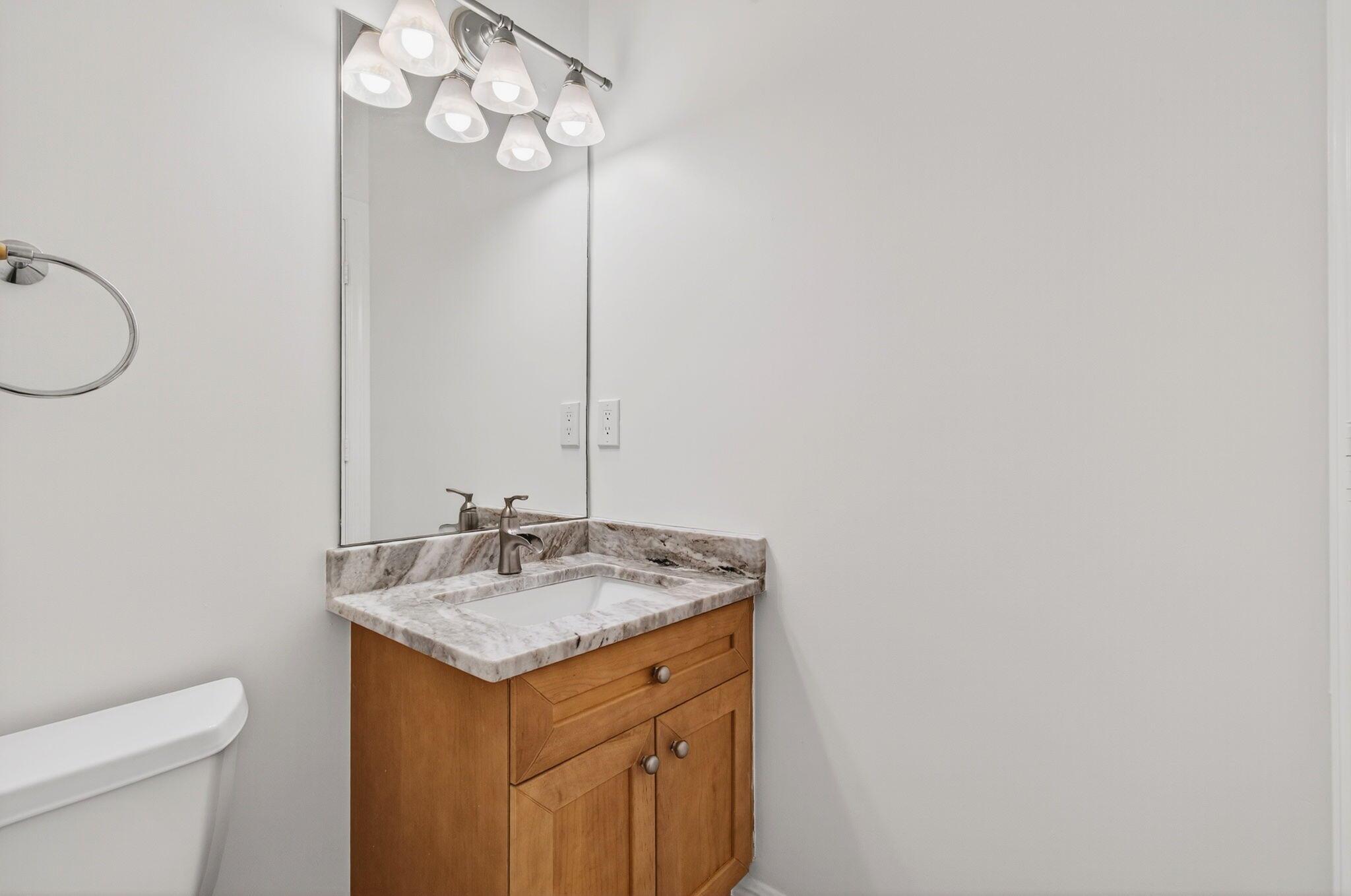 PARROT COVE - Residential Lease