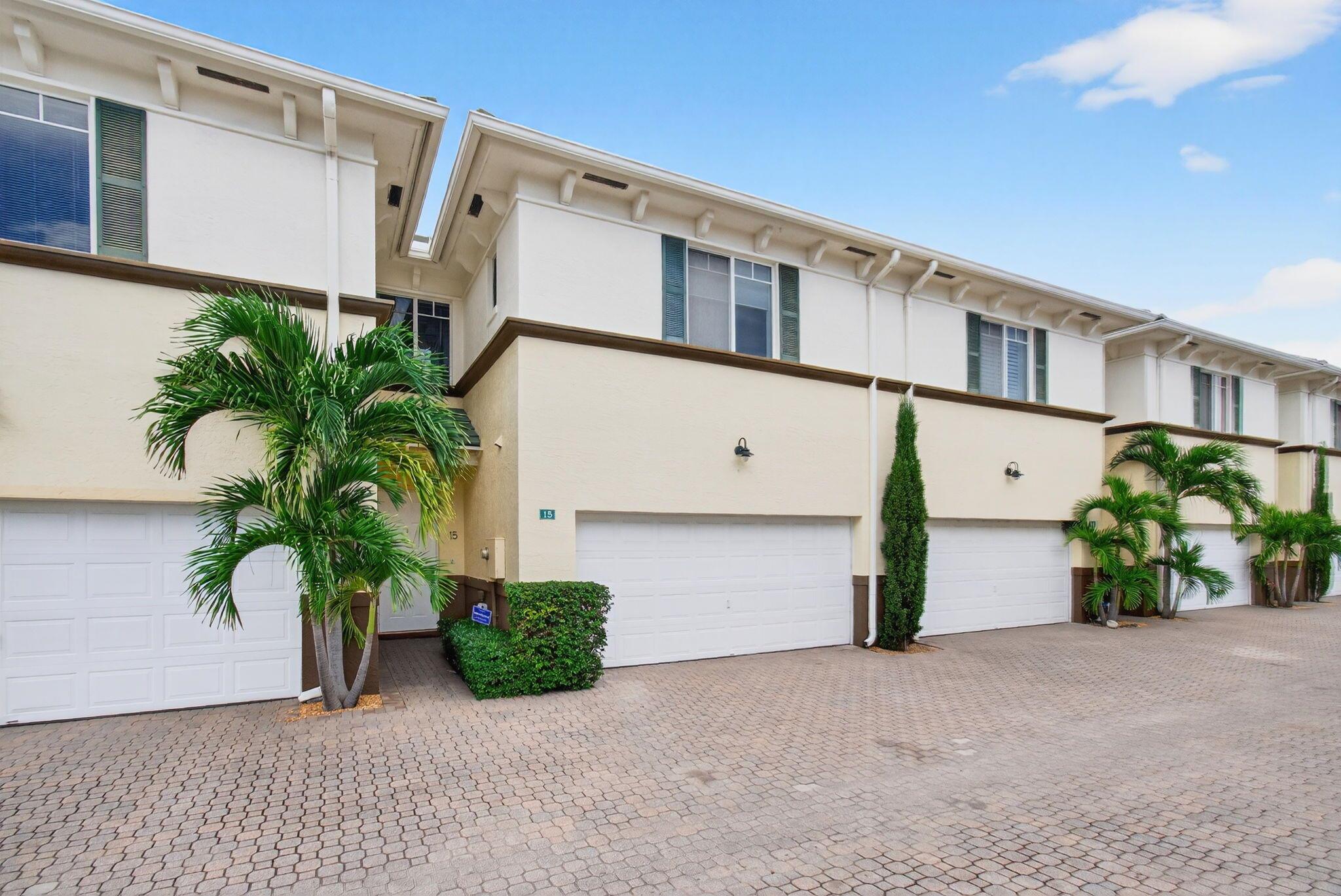 PARROT COVE - Residential Lease