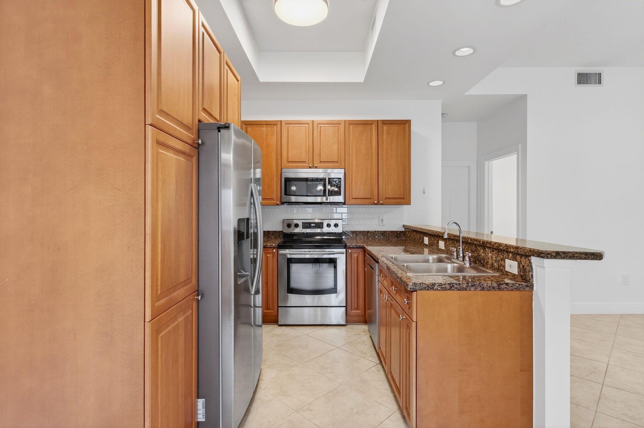 PARROT COVE - Residential Lease