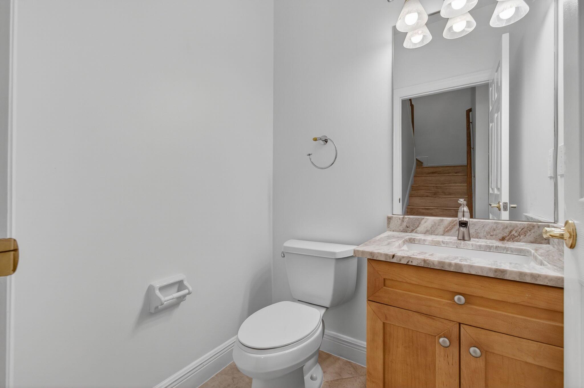 PARROT COVE - Residential Lease