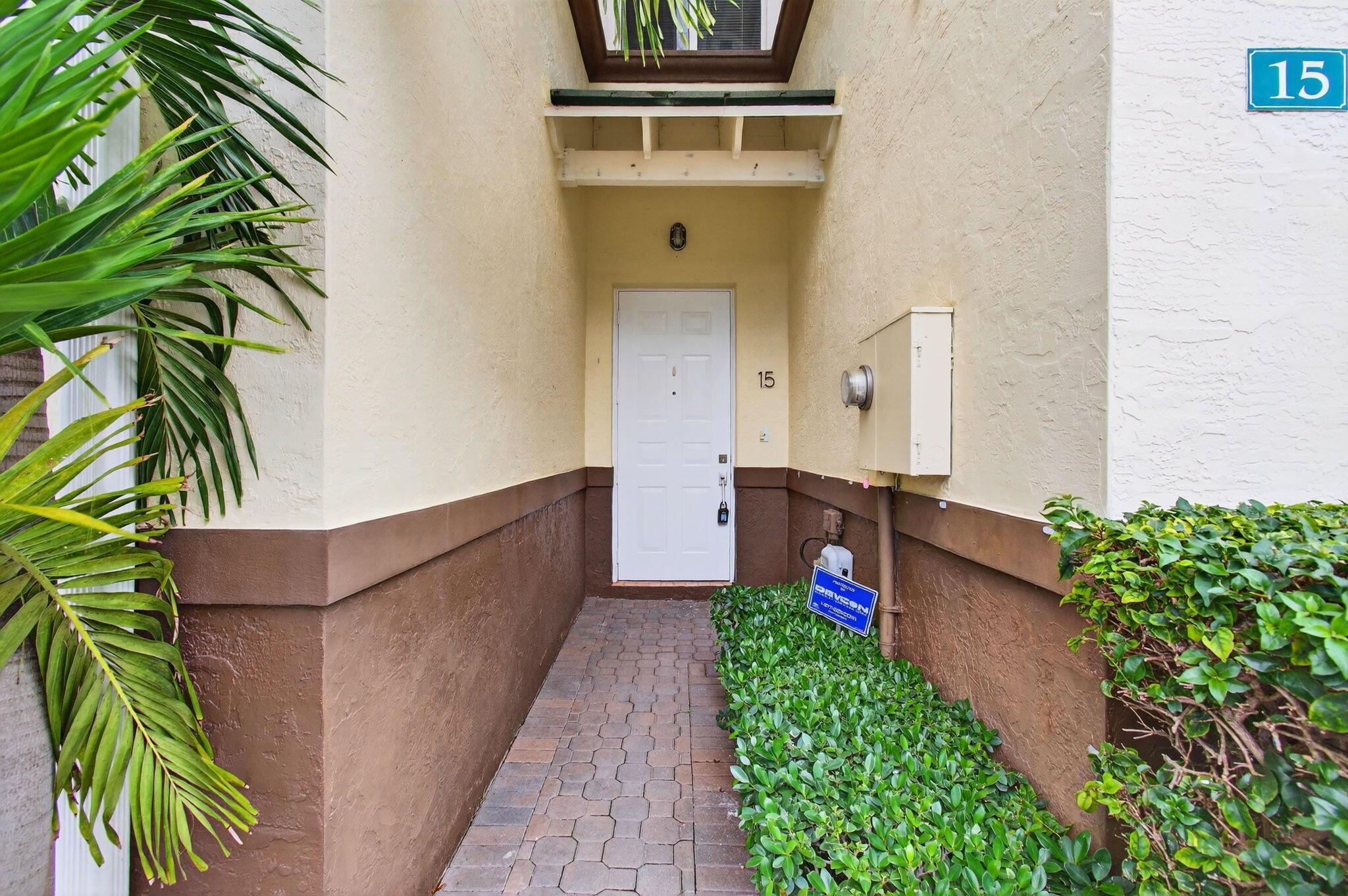 PARROT COVE - Residential Lease