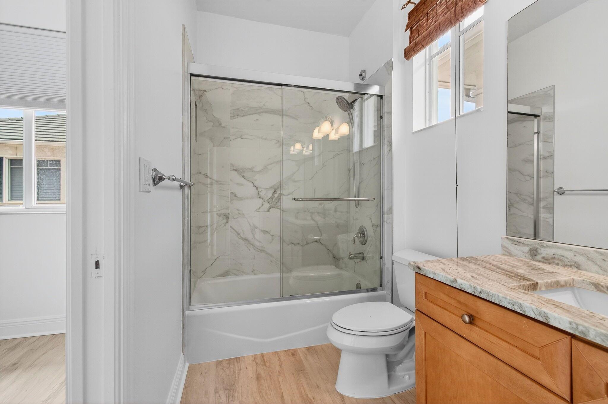 PARROT COVE - Residential Lease