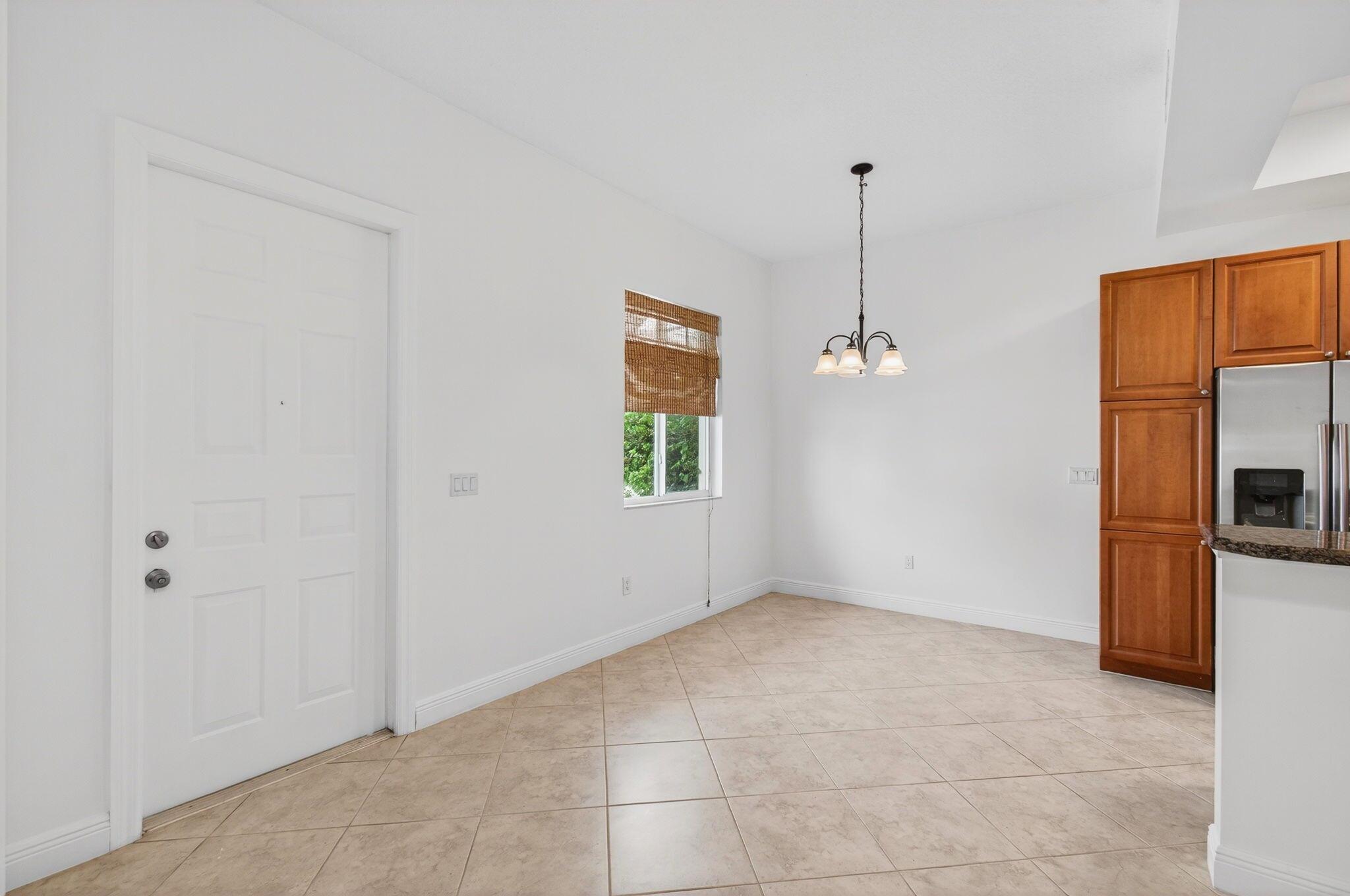 PARROT COVE - Residential Lease