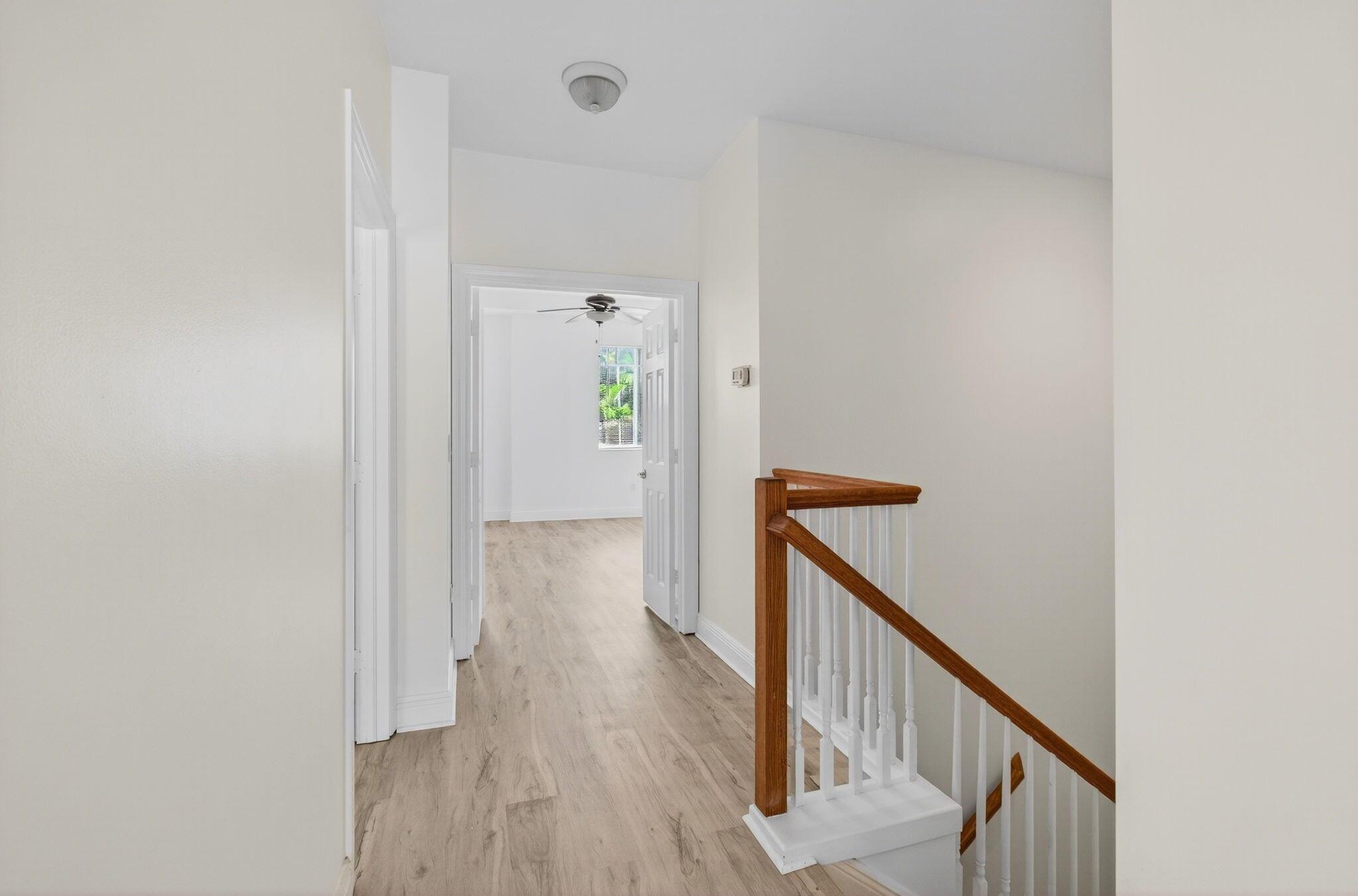 PARROT COVE - Residential Lease