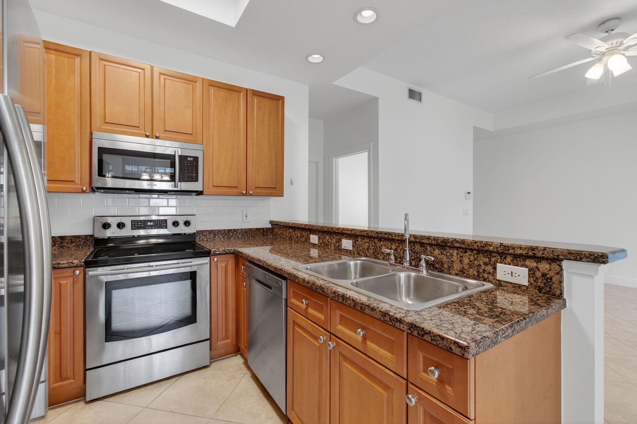 PARROT COVE - Residential Lease