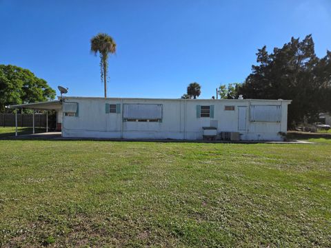 A home in Okeechobee