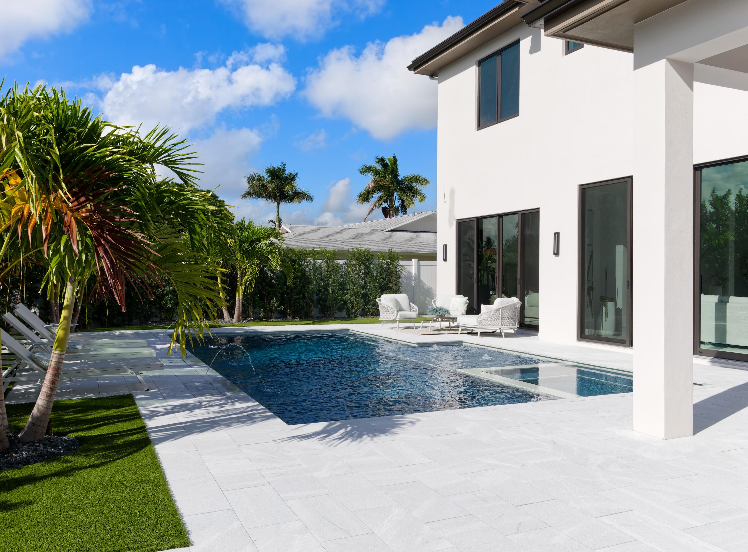 Paradise Port - Residential