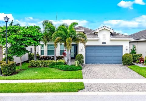13401 Plaza Del Sol Court Delray Beach FL 33446