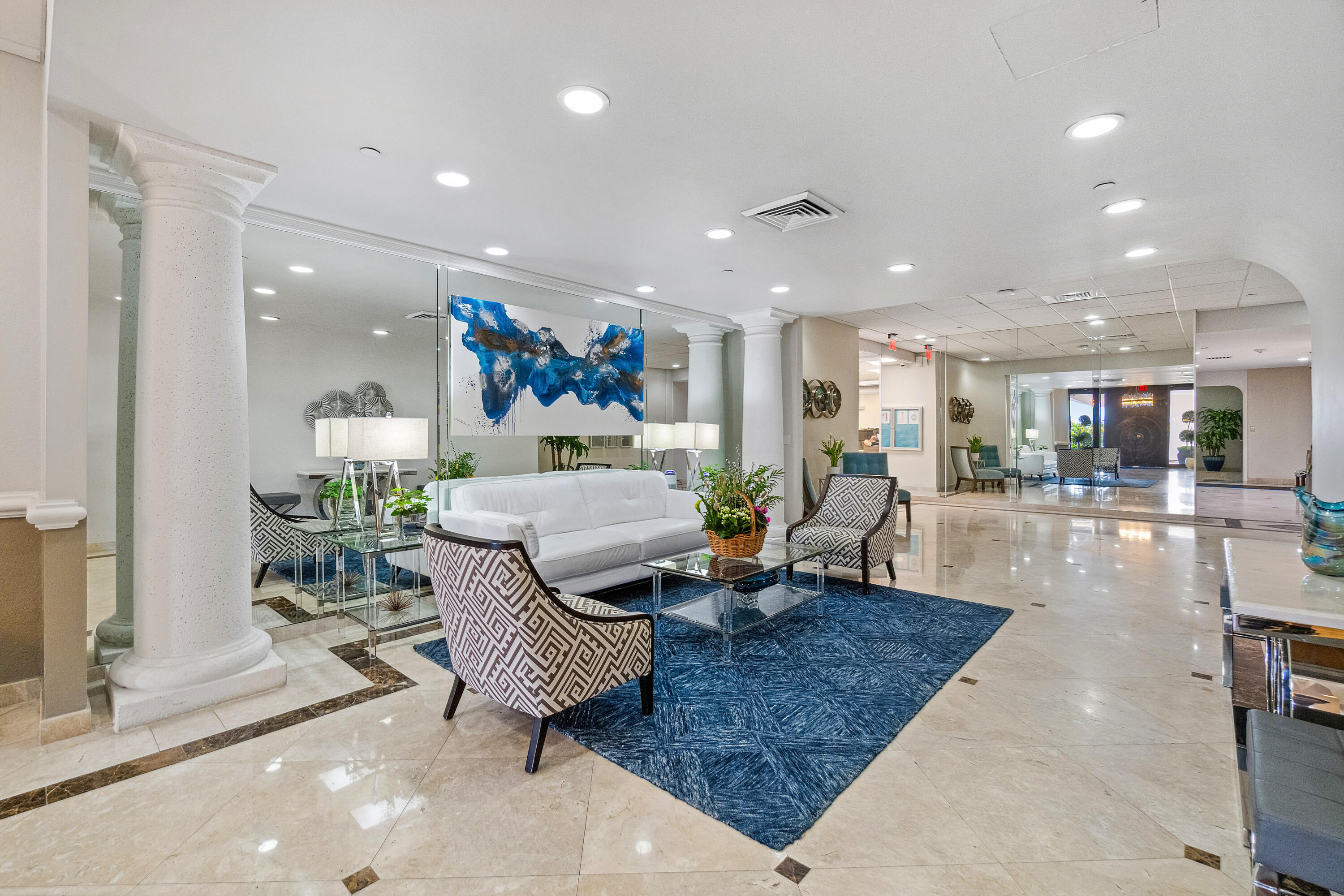 EASTPOINTE CONDO - Residential