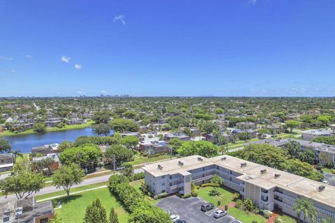 A home in Lake Worth