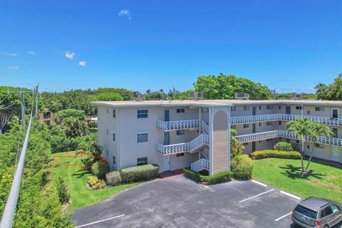 A home in Lake Worth