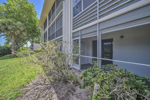 A home in Lake Worth