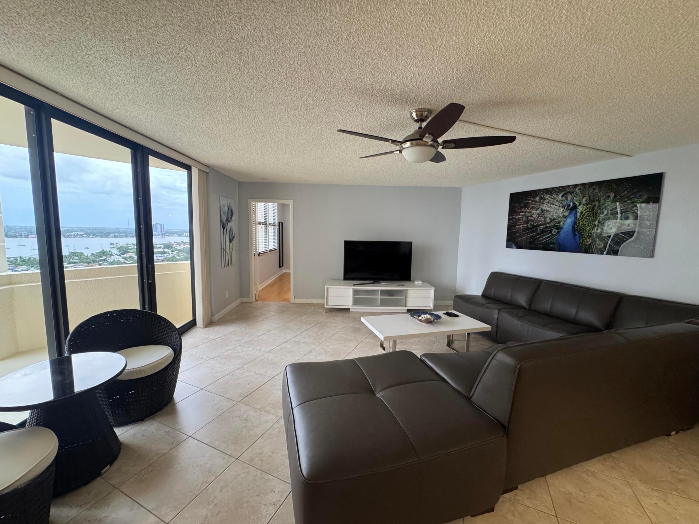 2800 N OCEAN Drive A-22B