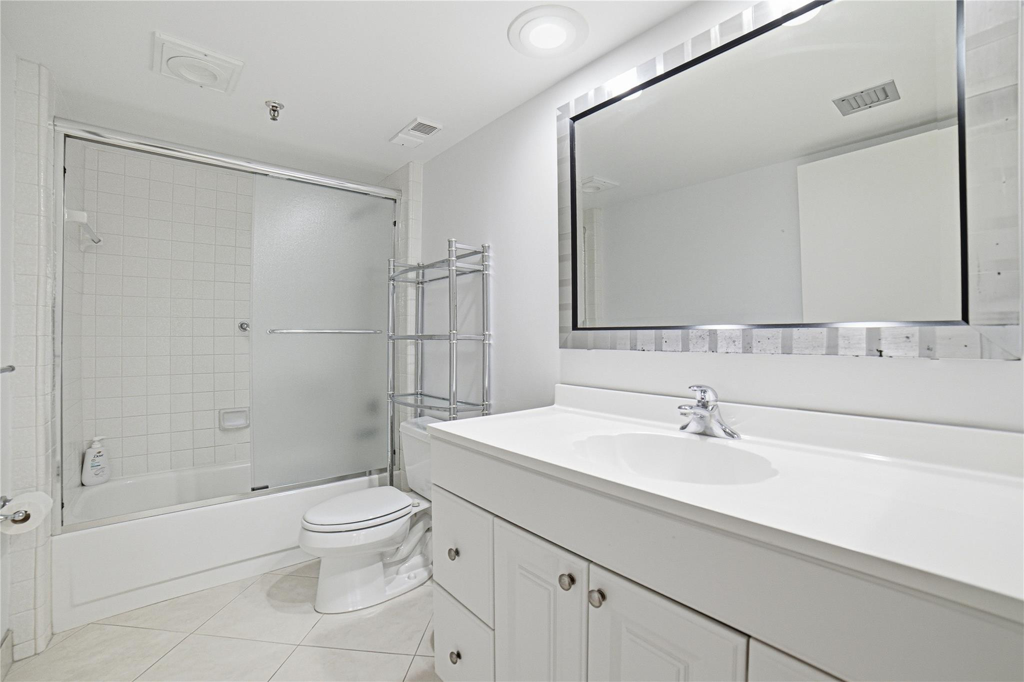 WILLOWWOOD MIDRISE - Residential