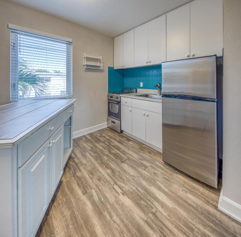 LAKE WORTH TOWN OF - Residential Lease