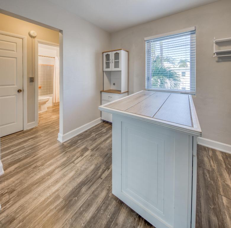 LAKE WORTH TOWN OF - Residential Lease